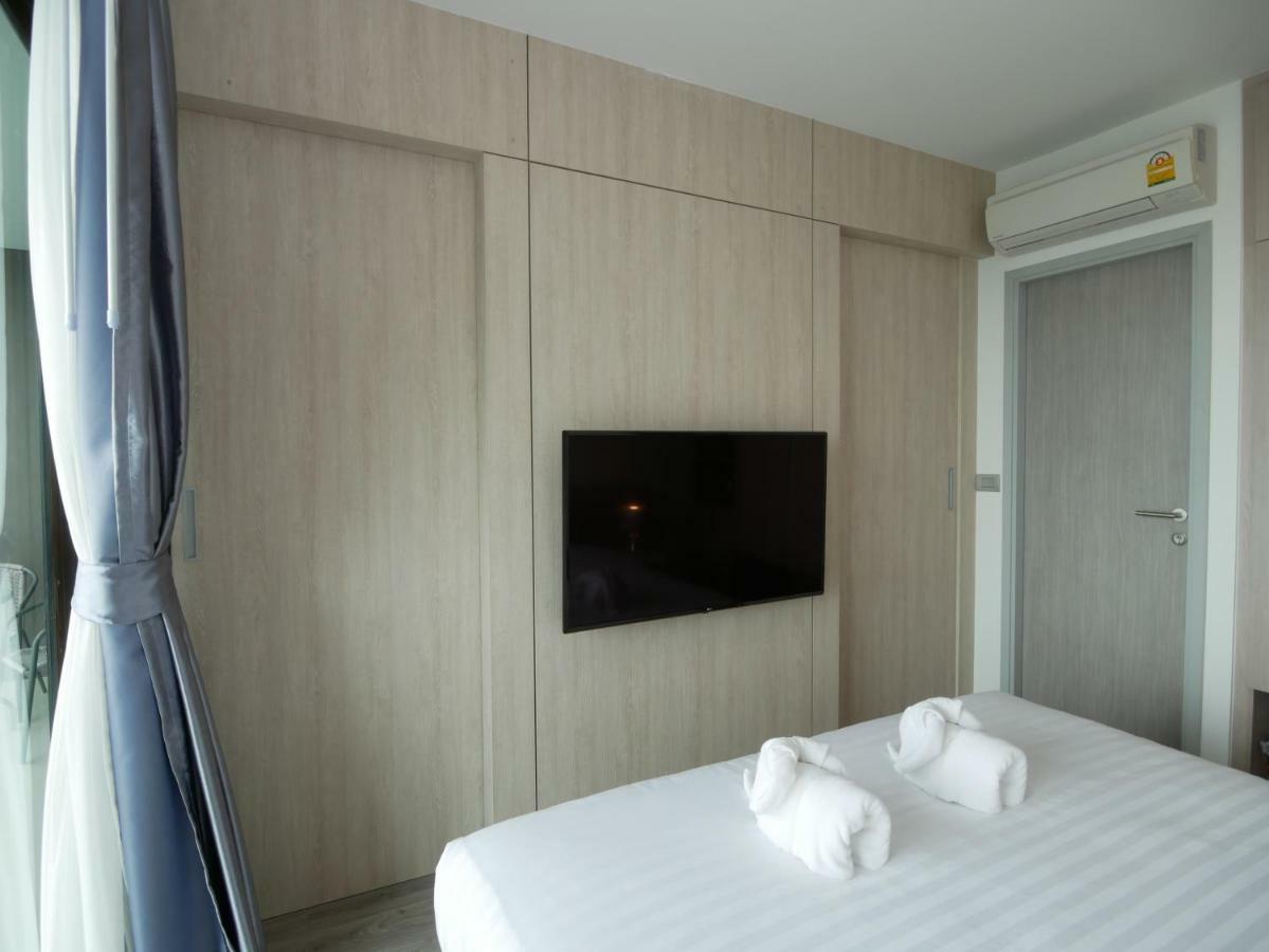 Aeras - The Ultimate Beachfront Experience Apartment Jomtien Beach Exterior photo